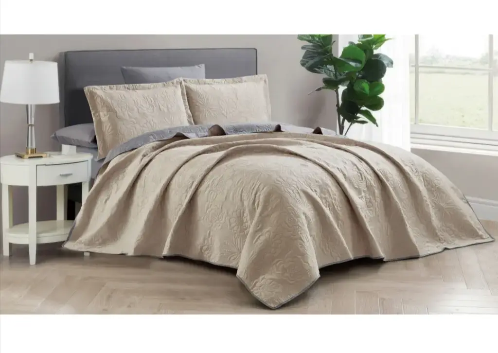 كوفرته نفرين 4 قطع 